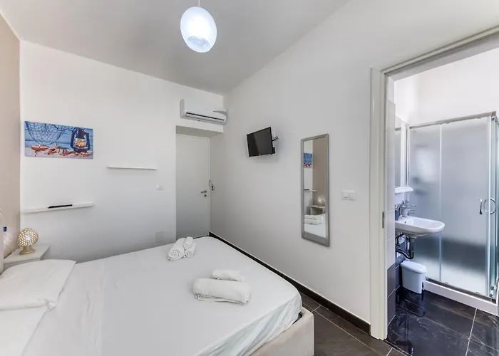 Bed & Breakfast Il Comandante A 100 M Dalla Torre San Giovanni Ugento