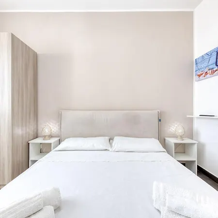 Il Comandante A 100 M Dalla Bed and Breakfast