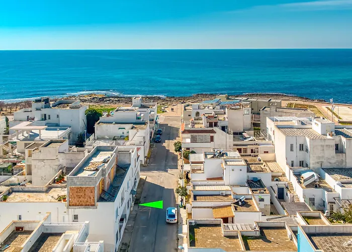 Il Comandante A 100 M Dalla Bed & Breakfast Torre San Giovanni Ugento