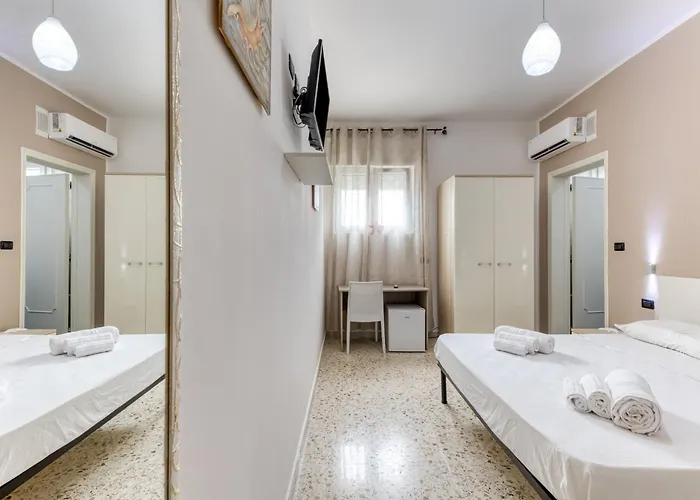 Il Comandante A 100 M Dalla Bed & Breakfast