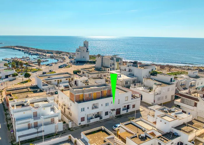 Bed & Breakfast Il Comandante A 100 M Dalla Torre San Giovanni Ugento